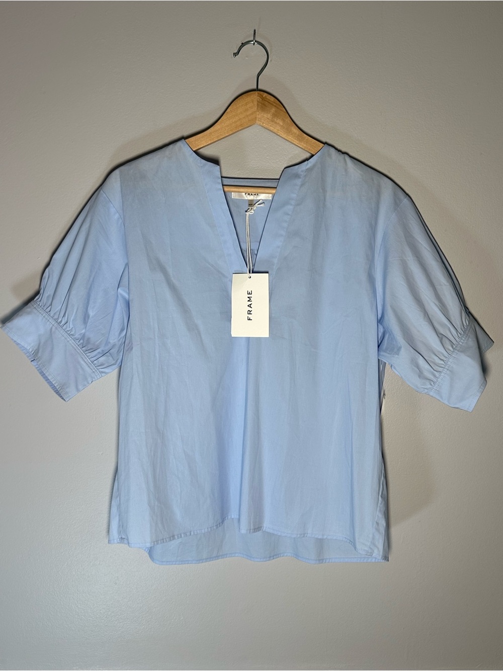 FRAME V Neck Popover Top Oxford Blue Medium NWT